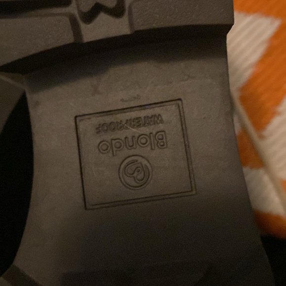 NWOB Women's Brown Ankle Boots Blondo 8 waterproof-Brand new - Picture 5 of 6